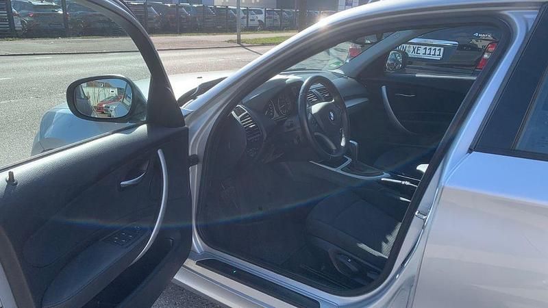 Gebraucht BMW 116 Advantage 122 PS (89 kW) 2011 Silber Kleinwagen