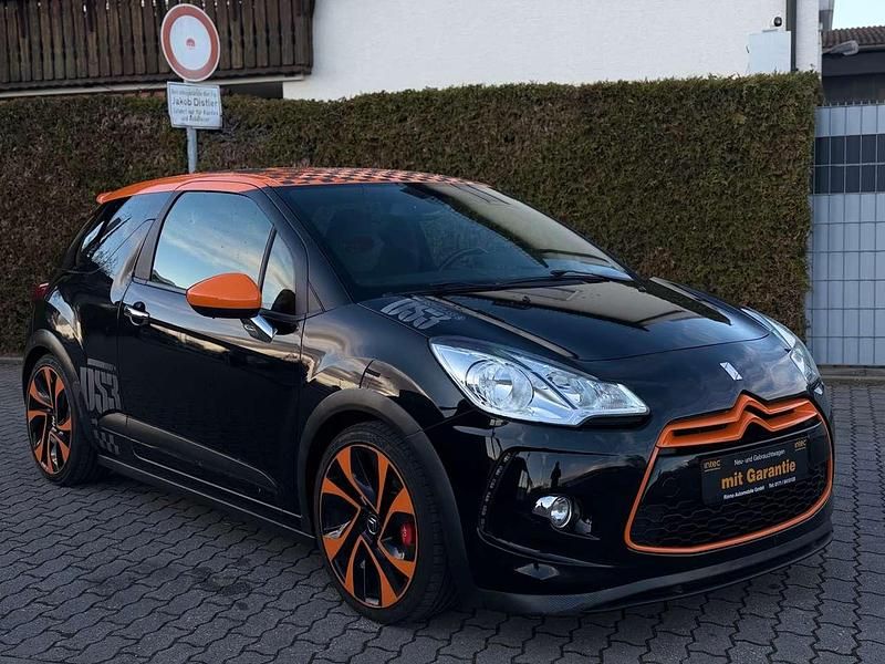Gebraucht Citroën DS3 207 PS (152 kW) 2013 Schwarz perle nera+weiss opale Kleinwagen