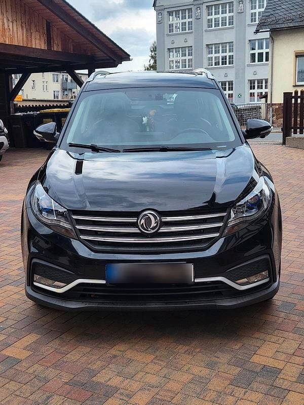 Gebraucht DFSK Fengon 149 PS (109 kW) 2020 Schwarz SUV