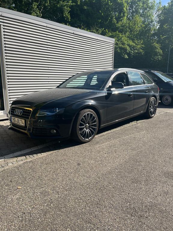 Schwarz Gebraucht 2011 Audi A4 Ambition Kombi | 8.500 € (Fairer Preis) - Bild 1/4