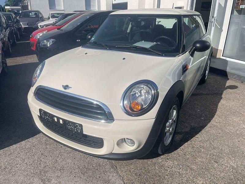 Weiß Gebraucht 2012 Mini One D Kleinwagen | 6.690 € (Fairer Preis) - Bild 1/4