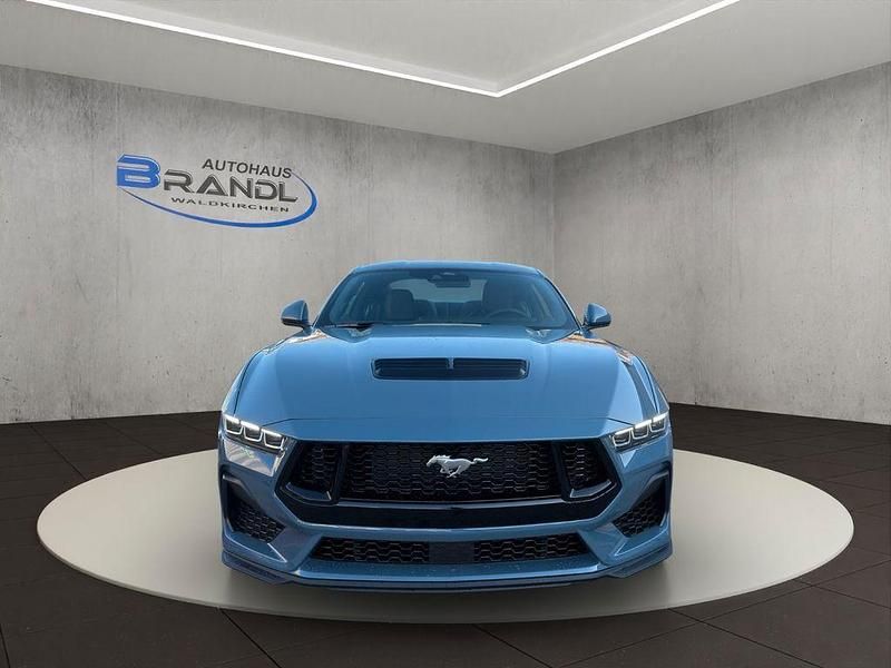Neu Ford Mustang GT 446 PS (328 kW) 2026 Blau