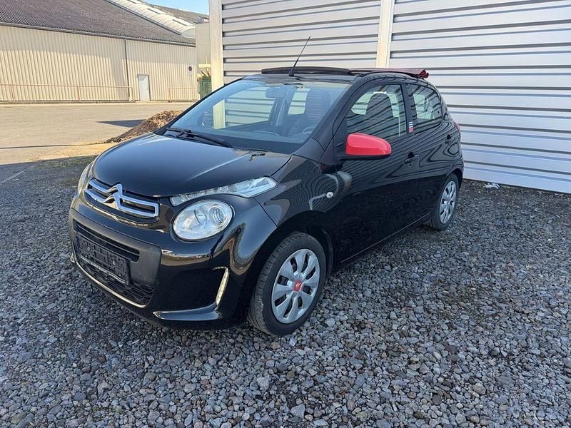 Gebraucht Citroën C1 SELECTION 82 PS (60 kW) 2016 Schwarz Kleinwagen