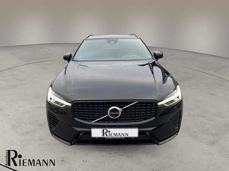 Gebraucht Volvo XC60 Plus 398 PS (292 kW) 2022 Schwarz SUV