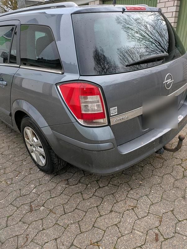 Gebraucht Opel Astra 90 PS (66 kW) 2007 Grau Kombi