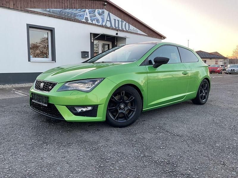 Grün Gebraucht 2015 Seat Leon SC FR Kleinwagen | 10.499 € (Guter Preis) - Bild 1/4