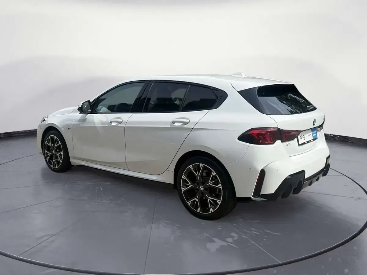 Gebraucht BMW 120 170 PS (125 kW) 2025 Weiß Kleinwagen