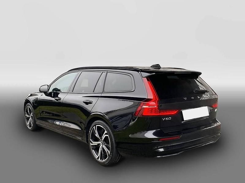 Gebraucht Volvo V60 Plus 455 PS (334 kW) 2022 Schwarz Kombi