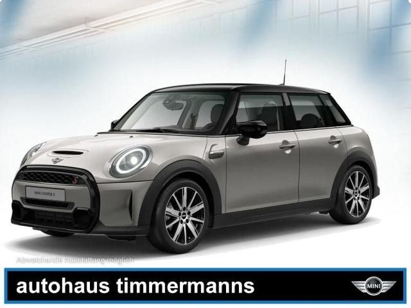 melting silver iii (metallic) Gebraucht 2024 Mini Cooper S Kleinwagen | 32.930 € (Teuer) - Bild 1/4