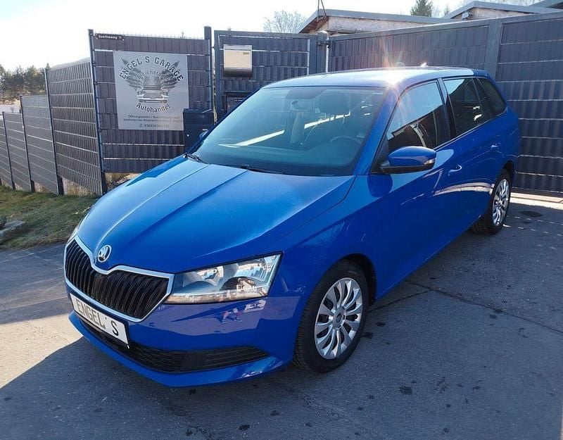 Gebraucht Skoda Fabia Ambition 95 PS (69 kW) 2020 Blau Kombi