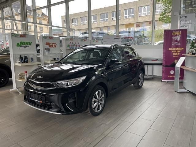 Gebraucht Kia Stonic Vision 84 PS (61 kW) 2024 Schwarz SUV
