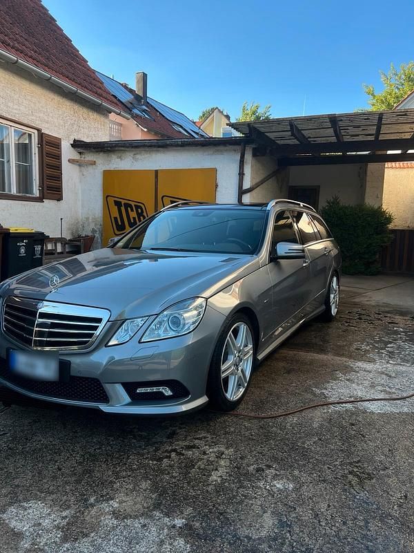 Gebraucht Mercedes E350 231 PS (169 kW) 2012 Kombi