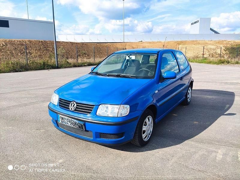 Gebraucht VW Polo 60 PS (44 kW) 2001 Blau Limousine
