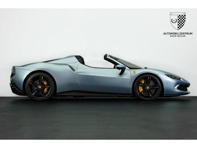 Gebraucht Ferrari 360 829 PS (609 kW) 2025 Cabrio