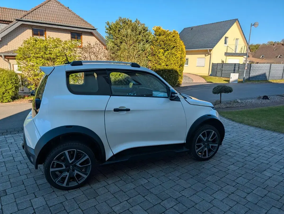 Usata e.GO Life 58 kW (80 CV) 2022 Rosso Utilitaria