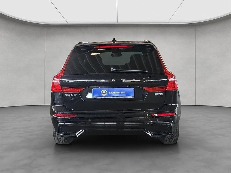 Gebraucht Volvo XC60 Plus 250 PS (183 kW) 2024 Schwarz SUV