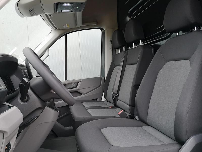 Neu VW Crafter 140 PS (102 kW) 2026 Candyweiß Van