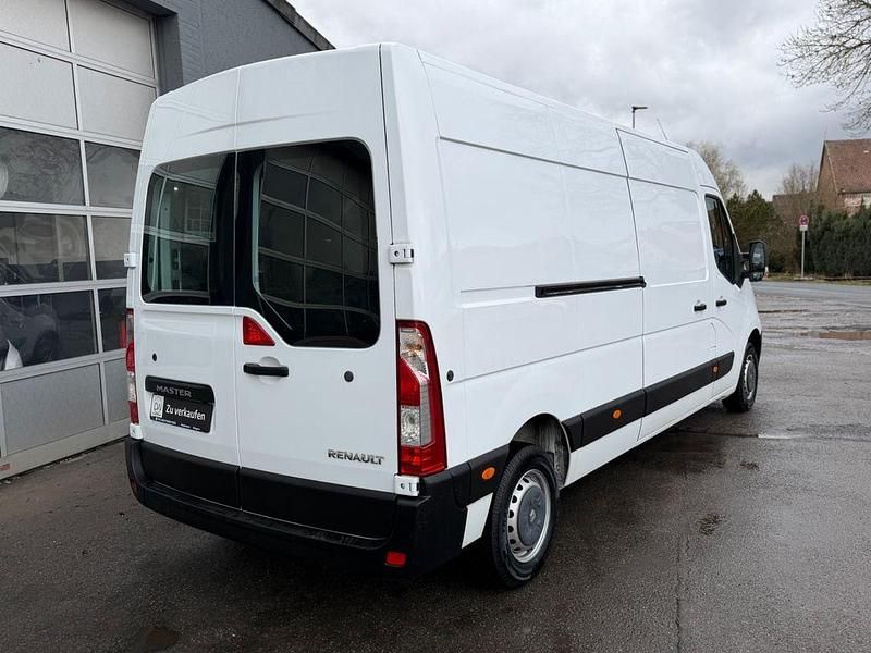 Gebraucht Renault Master 131 PS (96 kW) 2019 Weiß Van / Kleinbus