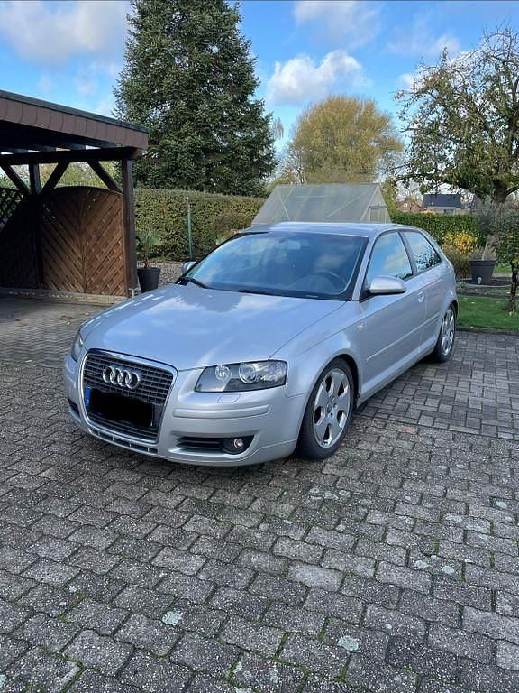 Silber Gebraucht 2006 Audi A3 Performance Coupé | 2.999 € (Superpreis) - Bild 1/4