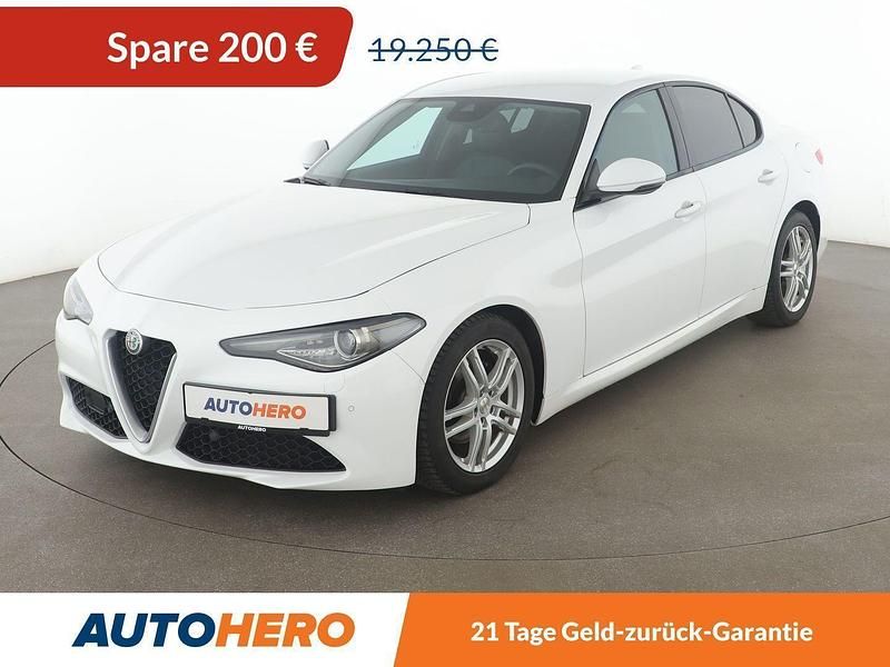 Weiß Gebraucht 2017 Alfa Romeo Giulia Super Limousine | 19.050 € (Fairer Preis) - Bild 1/3