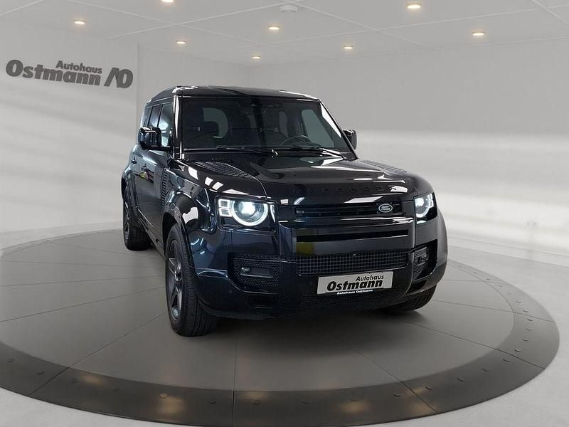 Gebraucht Land Rover Defender SE Dynamic 300 PS (220 kW) 2024 Santorini black SUV