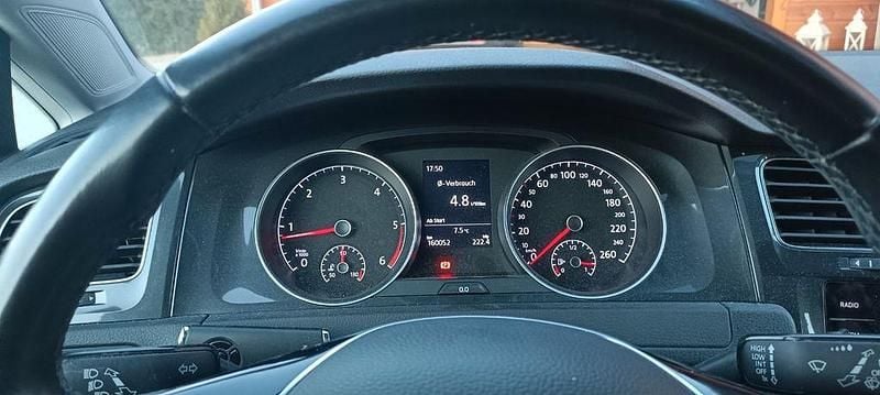 Gebraucht VW Golf VII Trendline 116 PS (85 kW) 2018 Blau Kombi