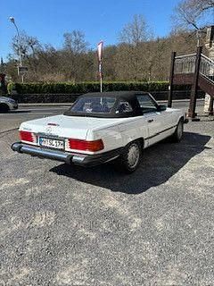 Gebraucht Mercedes 560 230 PS (169 kW) 1988 Weiß Cabrio