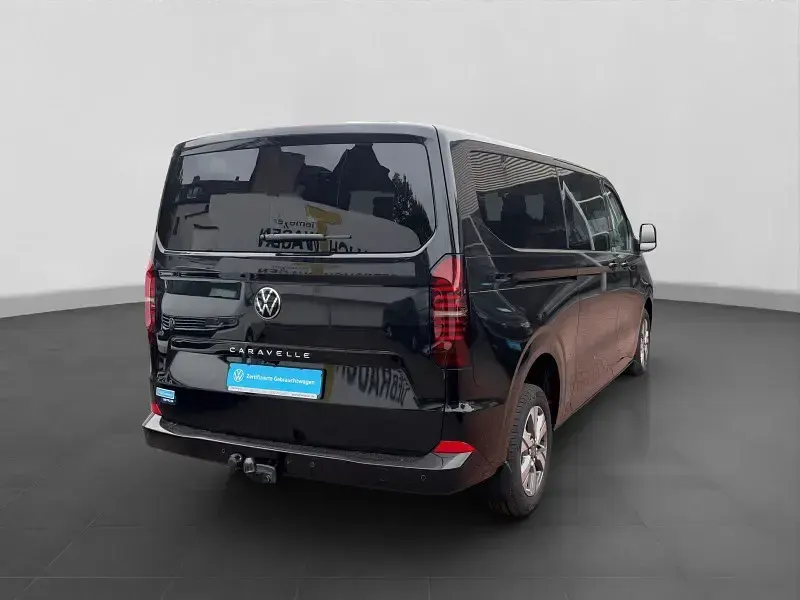 Neu VW Caravelle Life 150 PS (110 kW) 2026 Schwarz Van