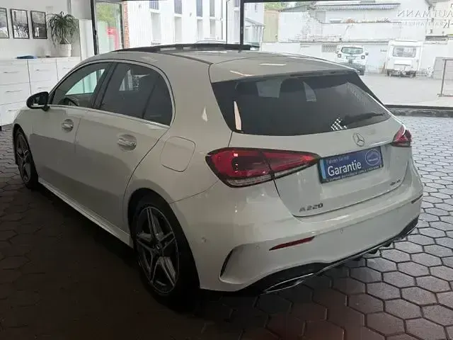 Gebraucht Mercedes A220 AMG 190 PS (139 kW) 2020 Weiß Limousine