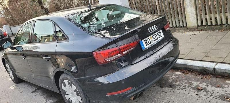 Gebraucht Audi A3 Ambiente 140 PS (102 kW) 2014 Schwarz Limousine