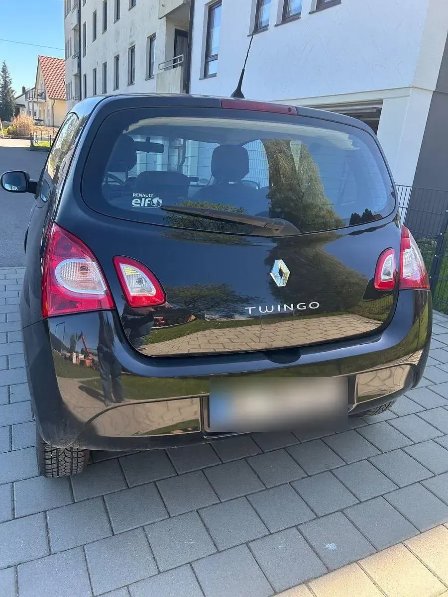 Używany Renault Twingo Dynamique 75 KM (55 kW) 2012 Czarny Hatchback