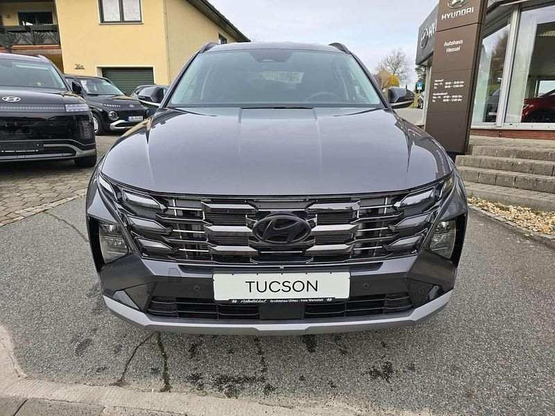 Gebraucht Hyundai Tucson Trend 150 PS (110 kW) 2025 Ecotronic grey SUV