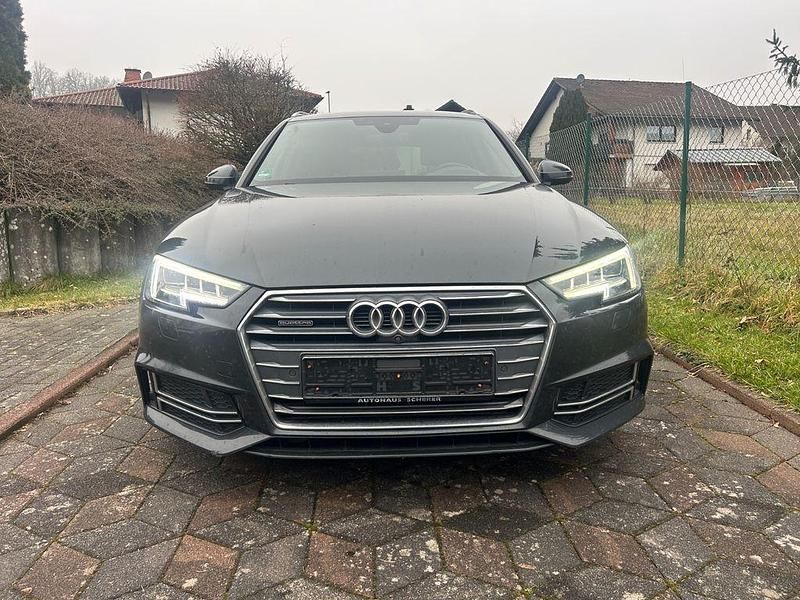 Gebraucht Audi A4 S-Line 272 PS (200 kW) 2015 Grau Kombi