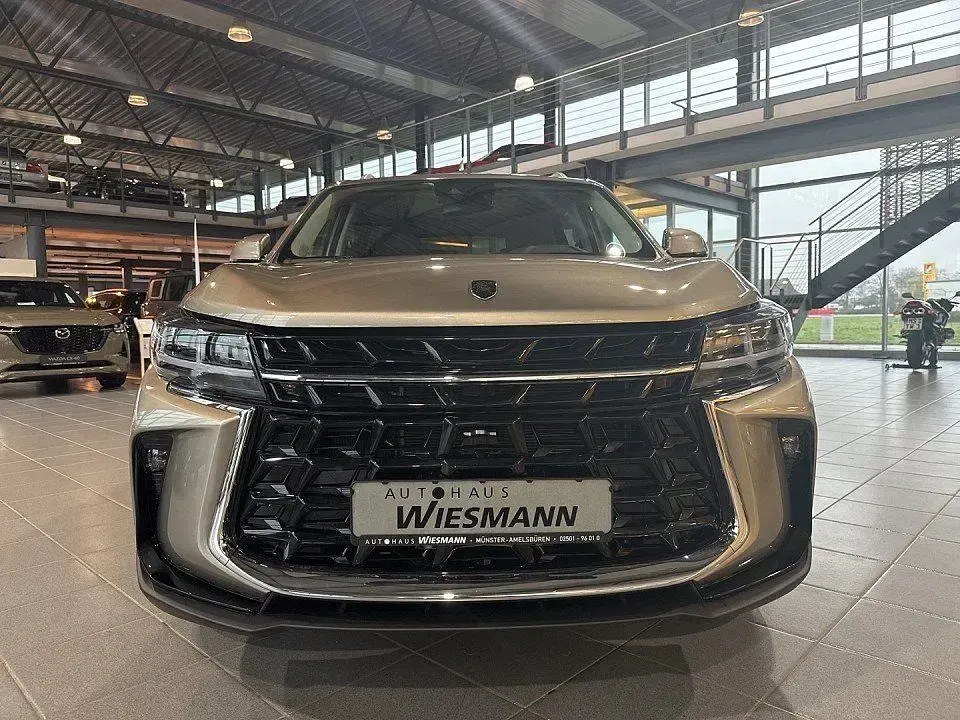 Nouvelle DFSK Forthing 3 170 ch (125 kW) 2026 Gris SUV