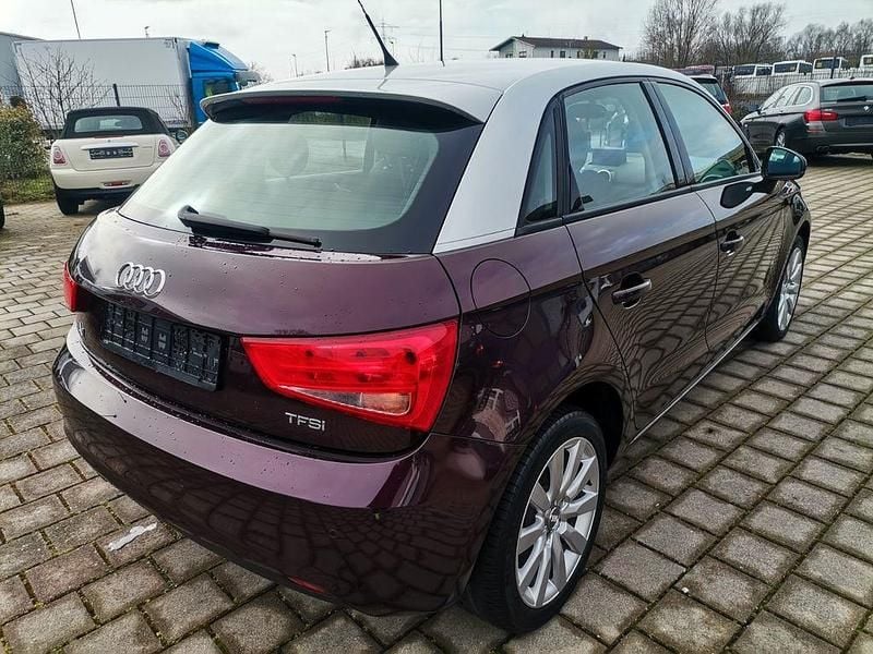 Gebraucht Audi A1 Sportback Ambition 86 PS (63 kW) 2013 Silber Kleinwagen