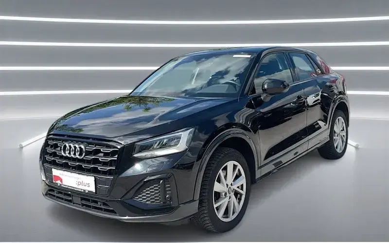 Gebraucht Audi Q2 Advanced Plus 150 PS (110 kW) 2023 Mythosschwarz metallic SUV