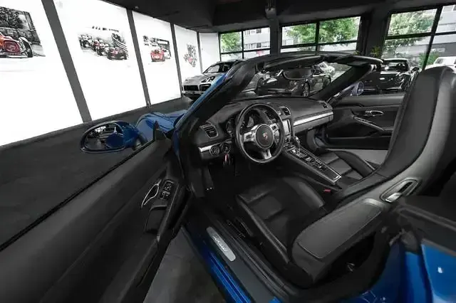 Gebraucht Porsche Boxster 265 PS (194 kW) 2015 Blau Cabrio