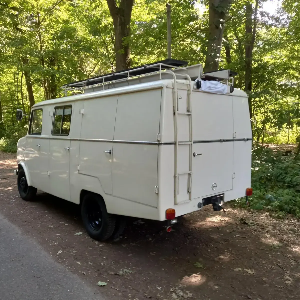 Gebraucht Opel Blitz 80 PS (58 kW) 1967 Weiß Van