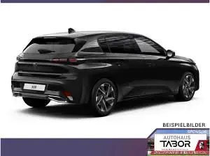 Neu Peugeot 308 131 PS (96 kW) 2025 Schwarz (perla nera schwarz metallic) Limousine
