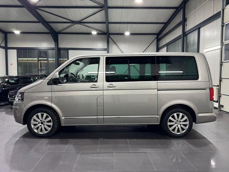 Gebraucht VW Multivan Highline 179 PS (131 kW) 2010 Beige Van