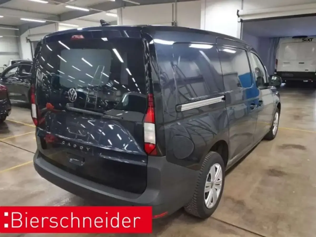 Gebraucht VW Caddy 122 PS (89 kW) 2025 Starlight blue (metallic) Van / Kleinbus