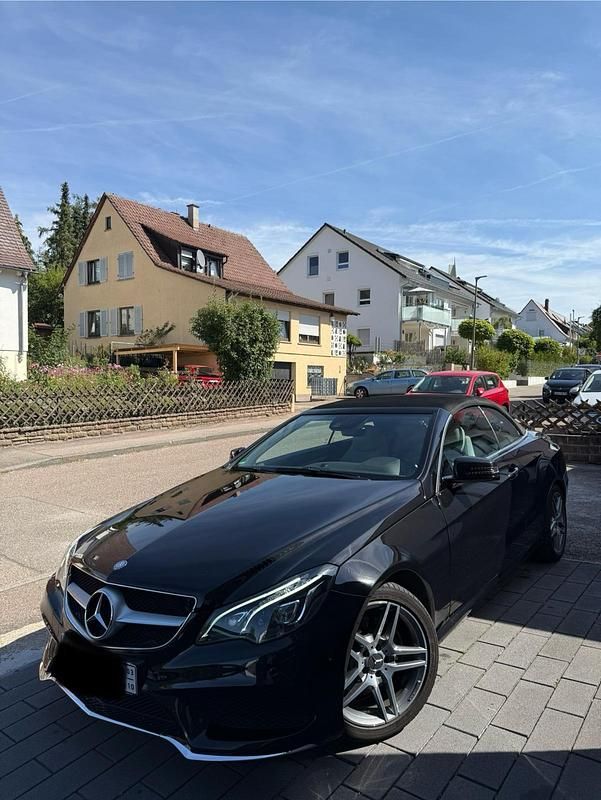 Schwarz Gebraucht 2016 Mercedes E320 Cabrio | 32.899 € - Bild 1/4