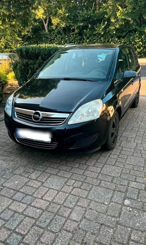Schwarz Gebraucht 2009 Opel Zafira Van / Kleinbus | 3.200 € (Guter Preis) - Bild 1/4
