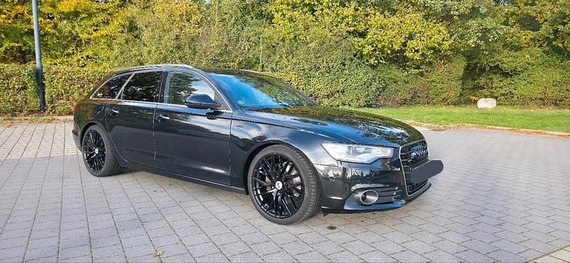 Schwarz Gebraucht 2013 Audi A6 S-Line Kombi | 8.888 € (Fairer Preis) - Bild 1/4