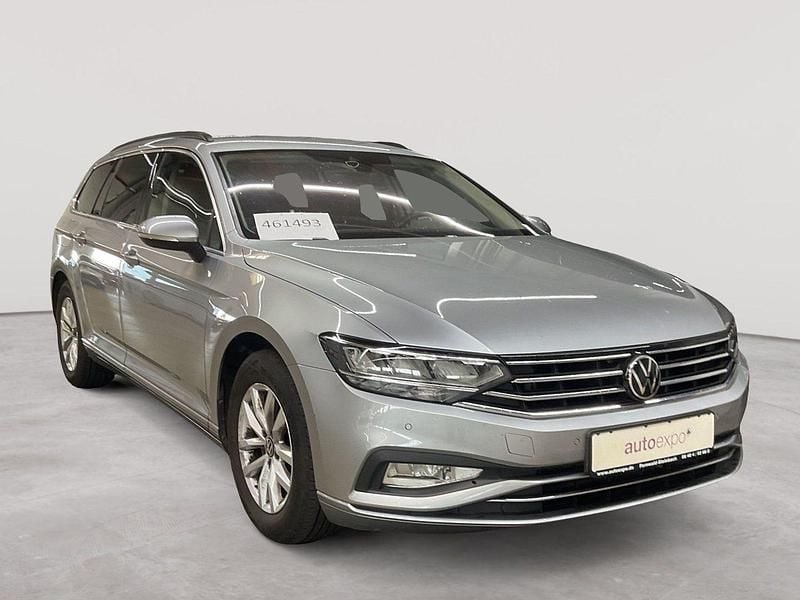 Pyritsilber metallic Gebraucht 2022 VW Passat Business Kombi | 16.490 € (Fairer Preis) - Bild 1/4