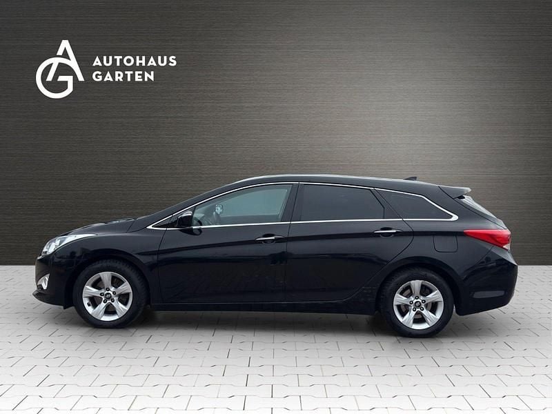 Gebraucht Hyundai i40 136 PS (100 kW) 2015 Schwarz Kombi