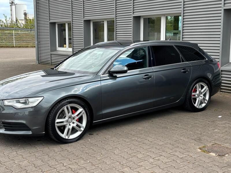 Grau Gebraucht 2011 Audi A6 S-Line Kombi | 19.899 € - Bild 1/4
