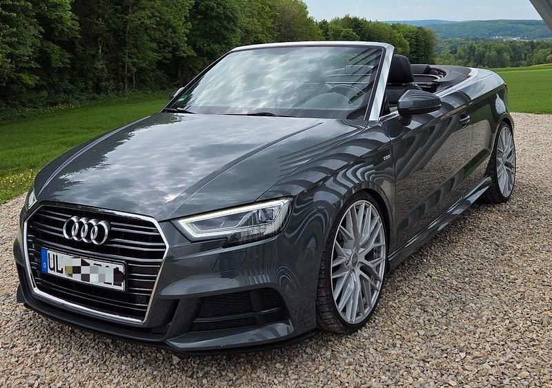 Grau Gebraucht 2018 Audi A3 Cabriolet Ambiente Cabrio | 27.800 € (Teuer) - Bild 1/4
