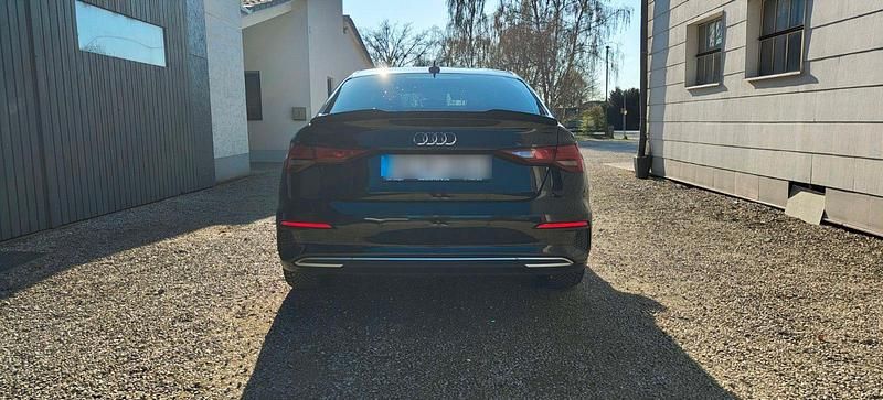 Gebraucht Audi A3 Design 150 PS (110 kW) 2022 Schwarz Limousine