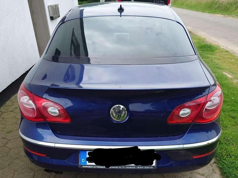 Usata VW Passat 200 CV (147 kW) 2009 Blu Coupé